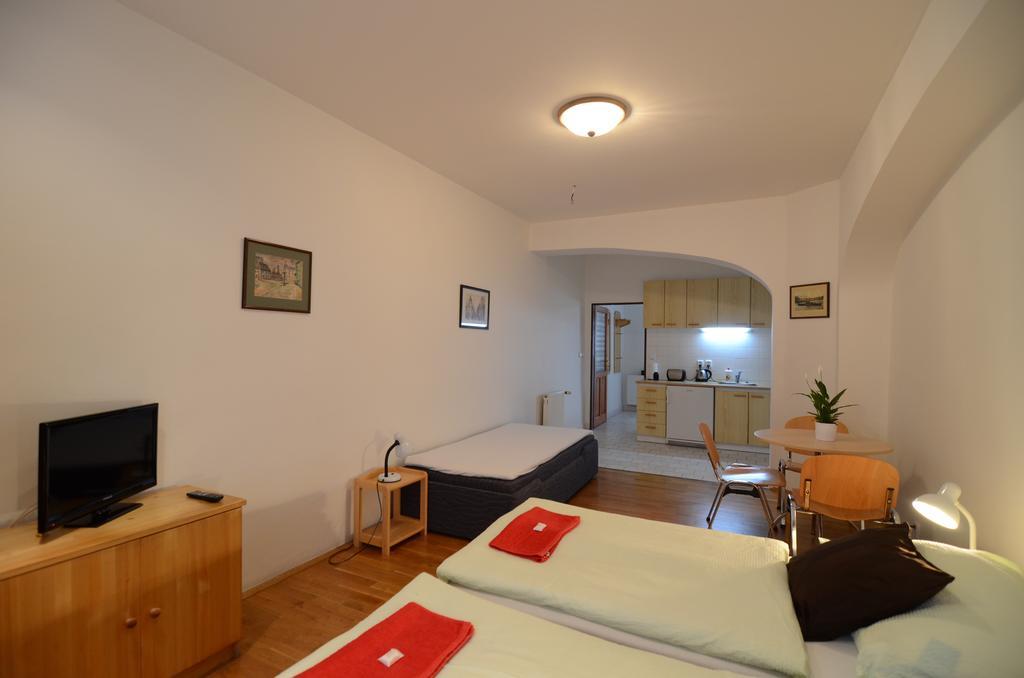 Apartament Karlin